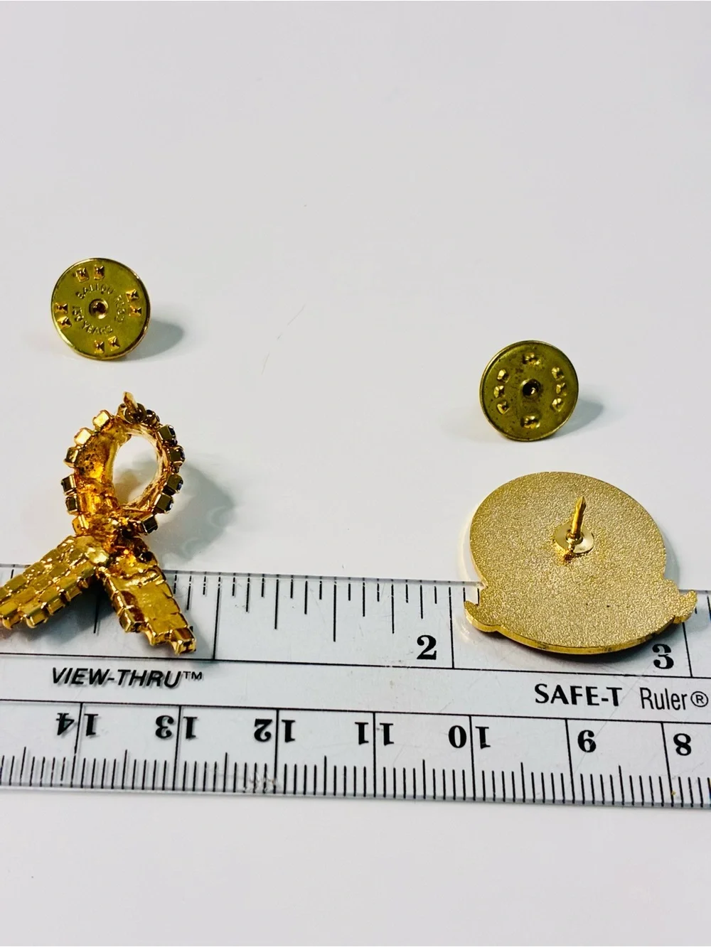 Red, Blue, Gold Crystal Ribbon & US Navy Memorial Member Brooch Set